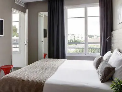Western Paris Porte De Versailles 3*