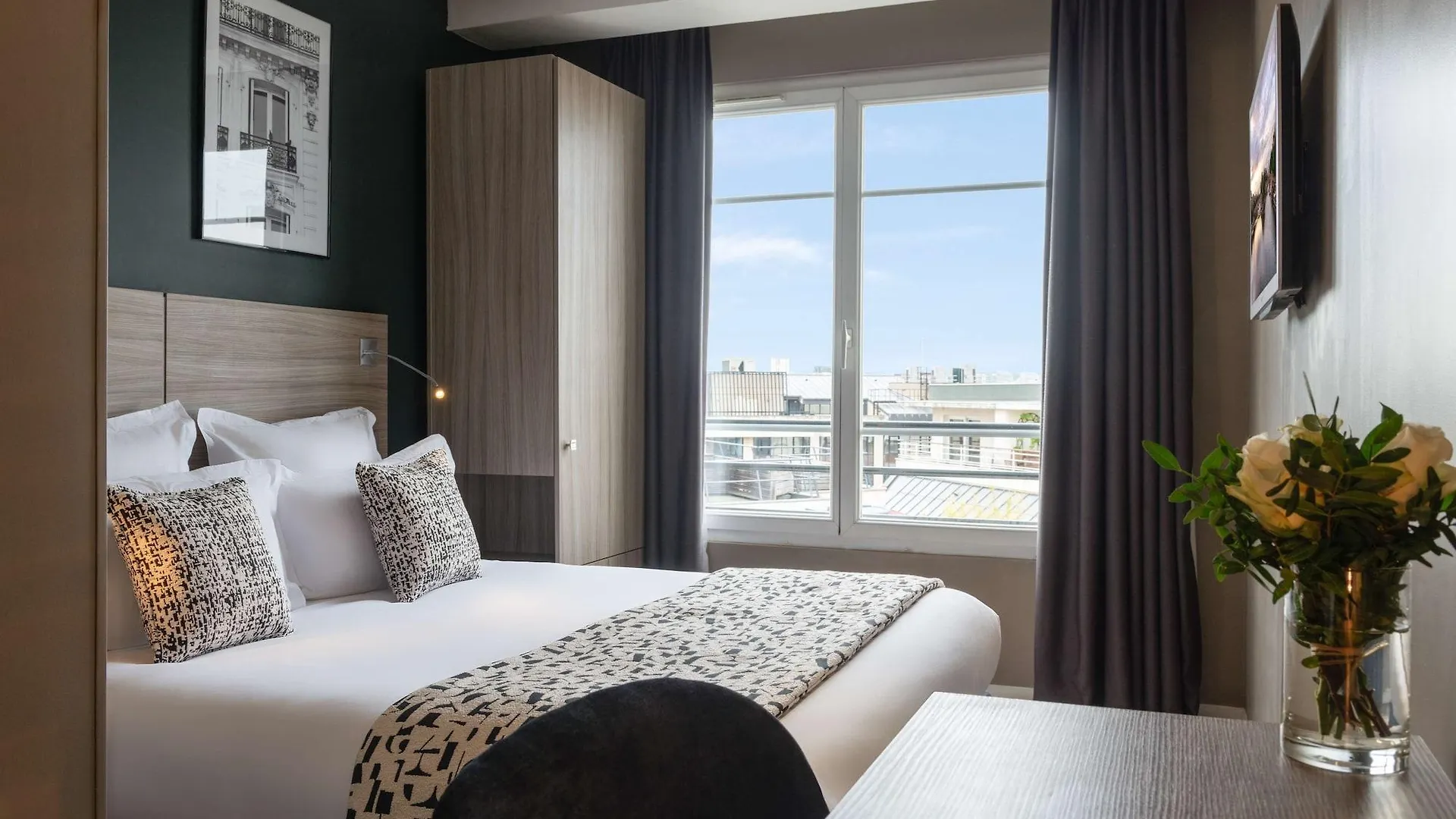 Hotel Western Paris Porte De Versailles 3*