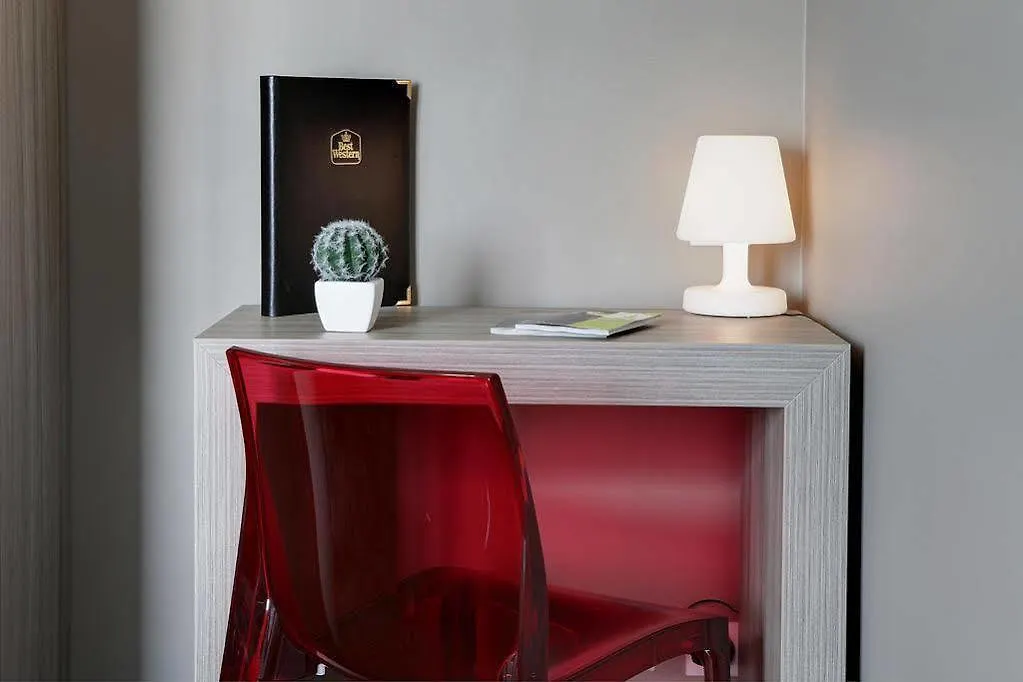 Western Paris Porte De Versailles 3*